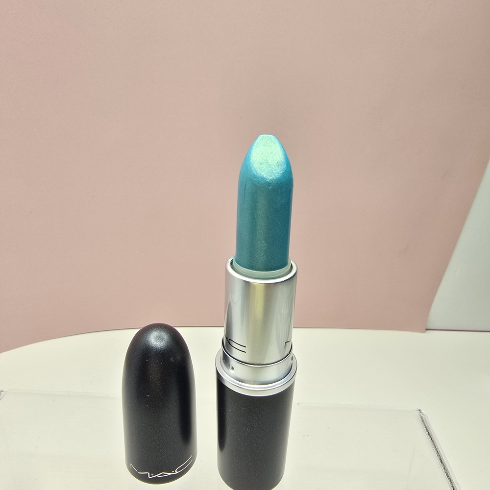 VINTAGE MAC Lipstick- "BLUE EVE" **EXTREMELY RARE!!!**